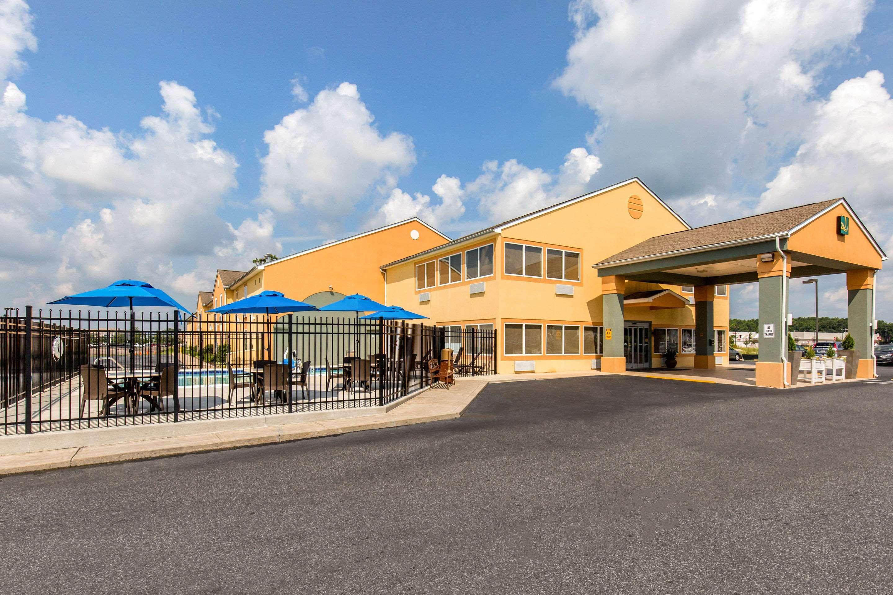 Quality & - Seaford Hotel
