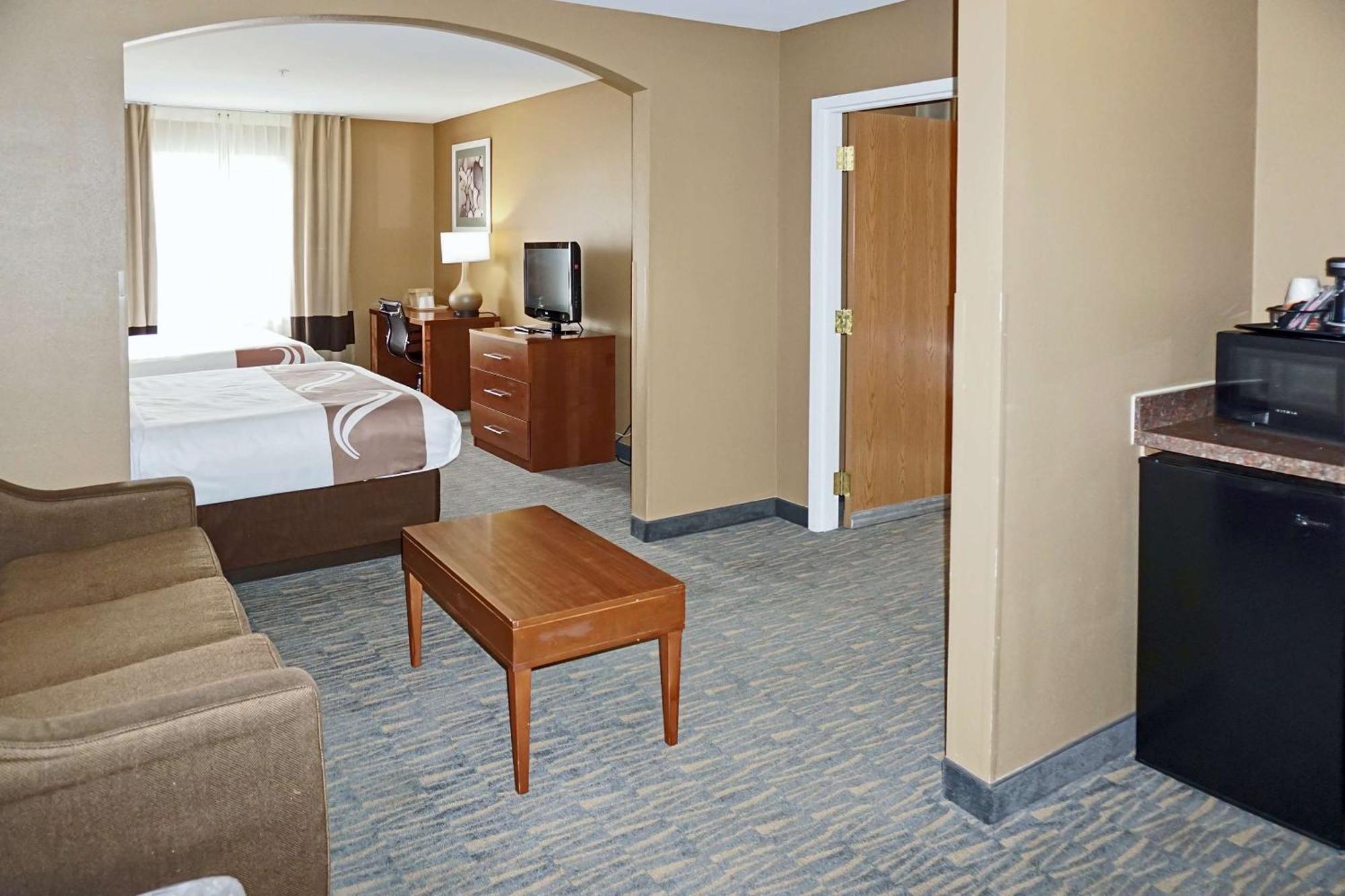 Quality & - Seaford Hotel Georgetown