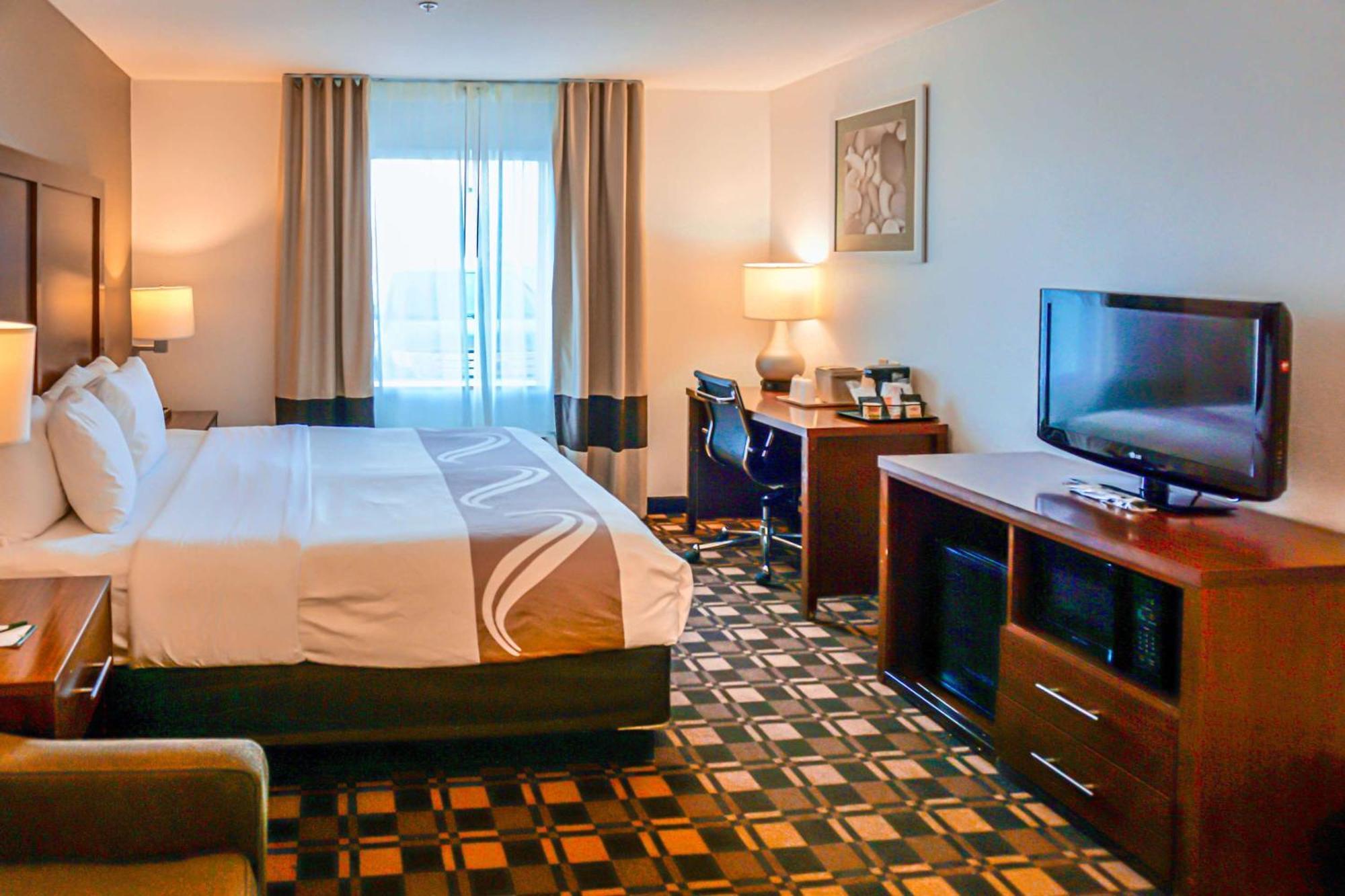 Hotel Quality & - Seaford 2*